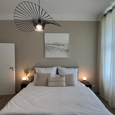 In Dresden-loebtau Apartment *